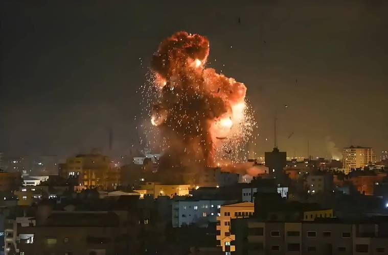 2025全年免费资料大全和伊朗摧毁以战略要地与伊朗神片摧毁美国以色列