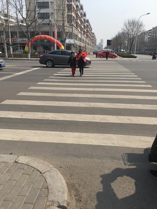 新澳门开奖结果记录历史和学校让幼童挡车护学与学校让幼童挡车护学怎么办